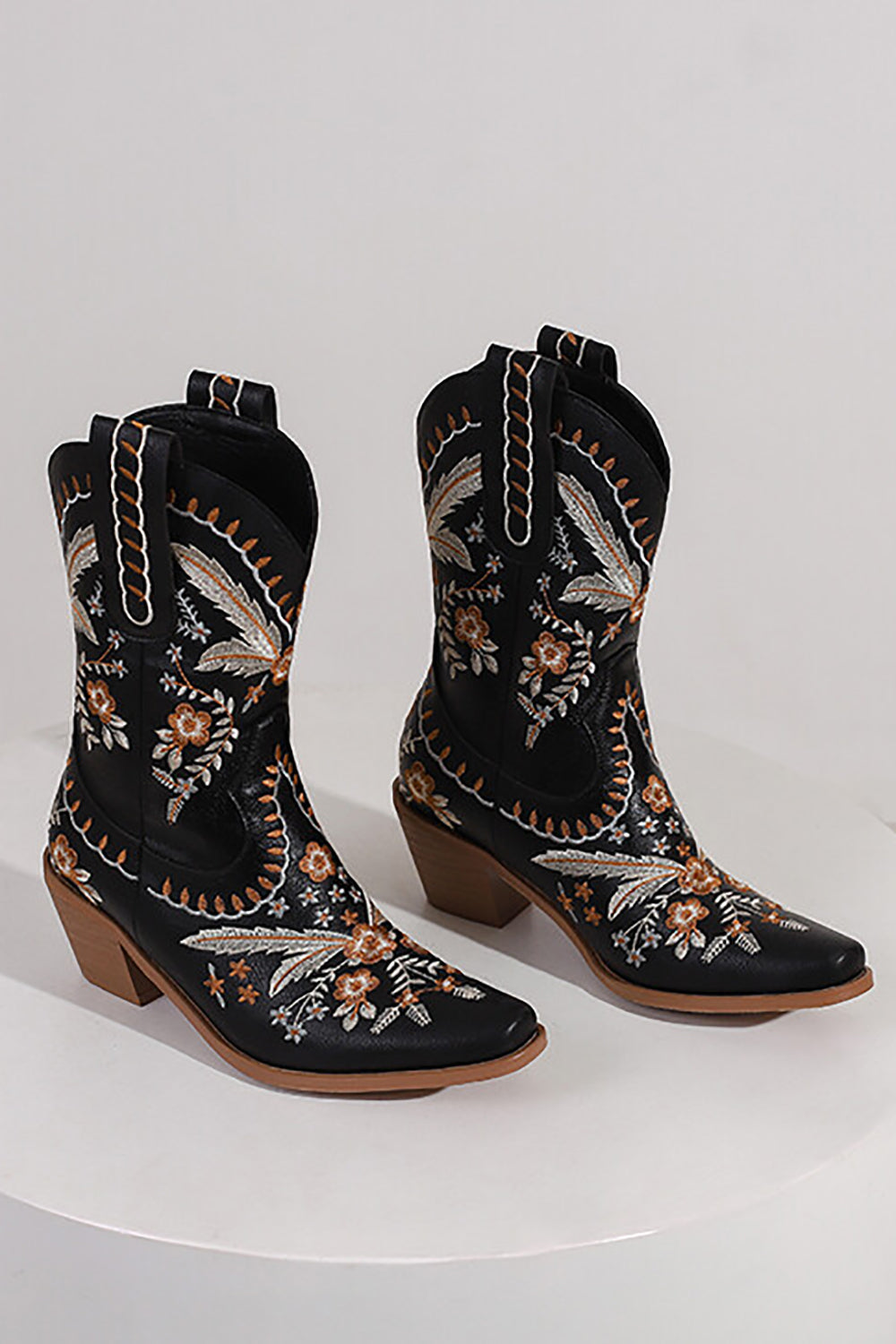 Black Embroidered Chuncky Heel Cowgirl Ankle Boots