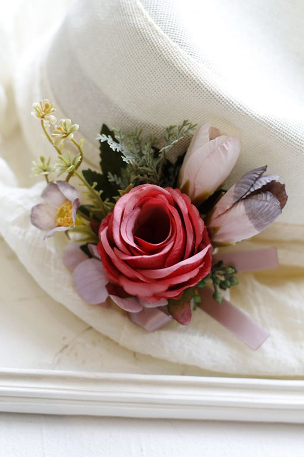 Apricot Prom Wrist Corsage and Men‘s Boutonniere For Wedding