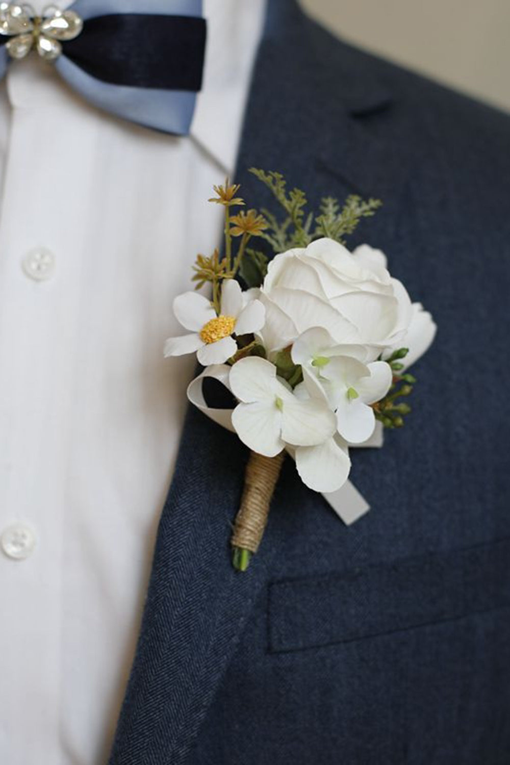 Apricot Prom Wrist Corsage and Men‘s Boutonniere For Wedding