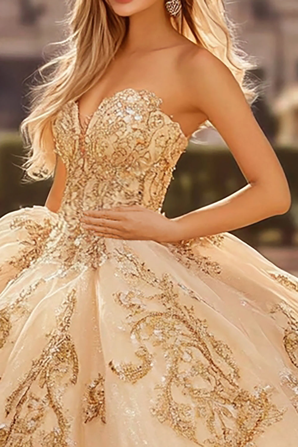 Champagne Strapless Appliqued Tulle Quinceanera Dress